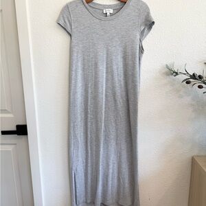 Jessica Simpson Light Gray Midi Dress